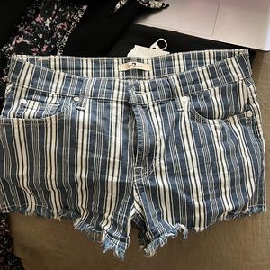 7 For all mankind pin stripe short